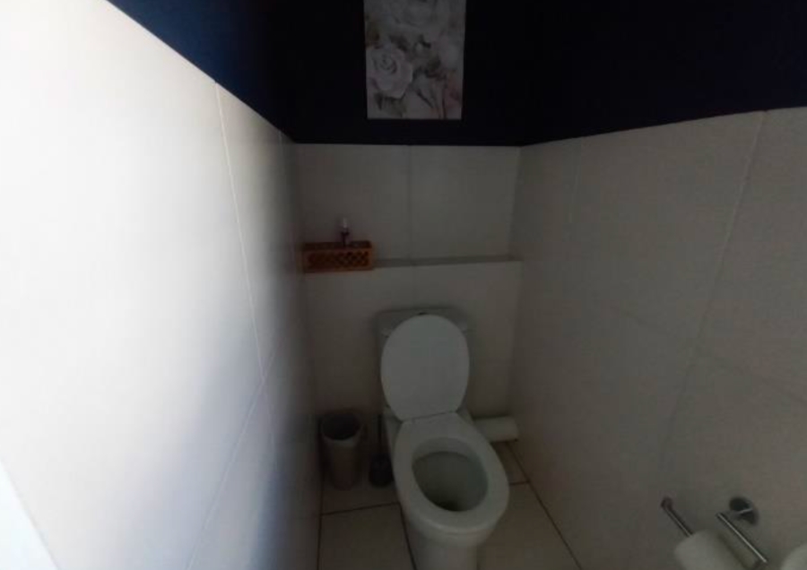 4 Bedroom Property for Sale in Bergsig Free State